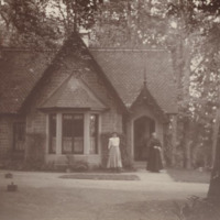12-5-35_Cluny_Castle_Lodge.jpg